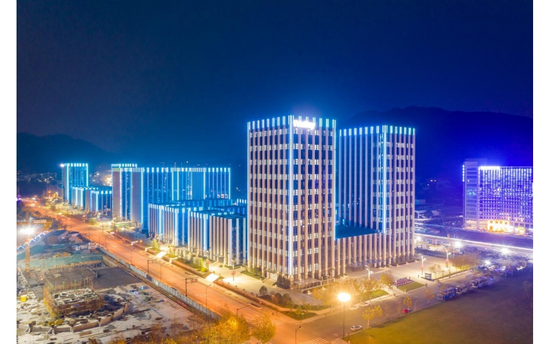 樓體亮化工程探秘：不僅僅是照明，還有這些背后的精彩