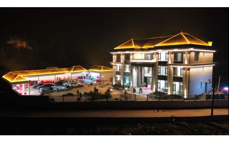 &zwj;光影筑家：別墅燈光亮化工程，點(diǎn)亮庭院與建筑的詩(shī)意夜境