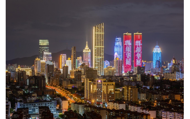 光影筑天際 智亮齊魯芯 &mdash;&mdash; 山東寫(xiě)字樓亮化工程的品質(zhì)升級(jí)與價(jià)值賦能