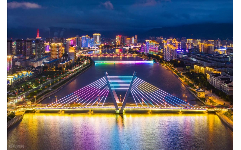 德州亮化工程：光影潤(rùn)運(yùn)河，夜展九達(dá)韻