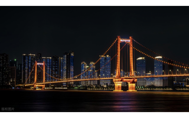 長(zhǎng)虹映夜 光影鑄魂&mdash;&mdash;山東橋梁夜景亮化工程的多維實(shí)踐與價(jià)值